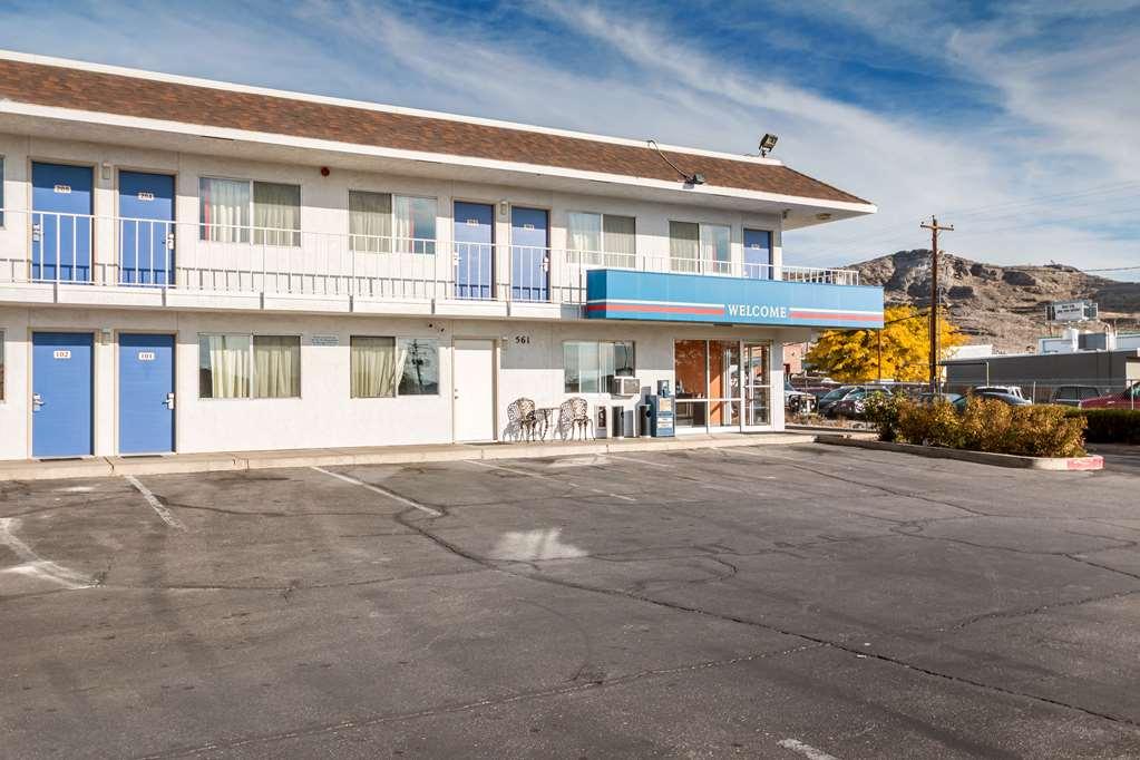 Motel 6 Уэндовер Экстерьер фото