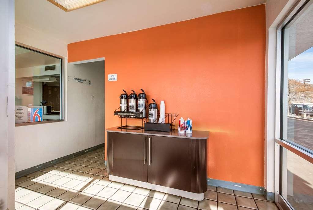 Motel 6 Уэндовер Интерьер фото